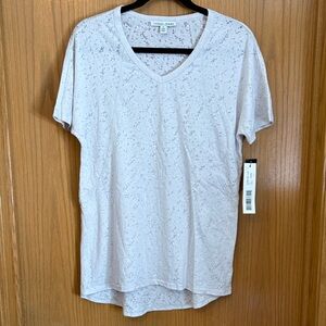 Tribal Jeans size SMALL Light Gray V-Neck Tee